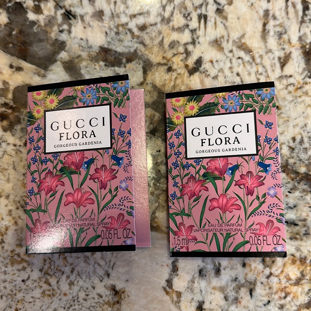 💐2x Gucci Flora Gorgeous Gardenia sample vial cards
